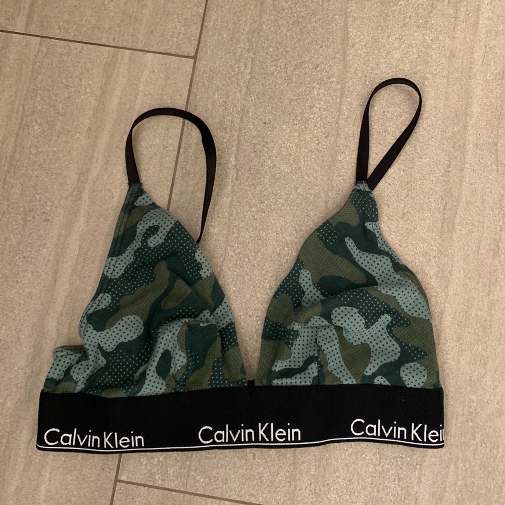 Calvin Klein Army Triangle Top